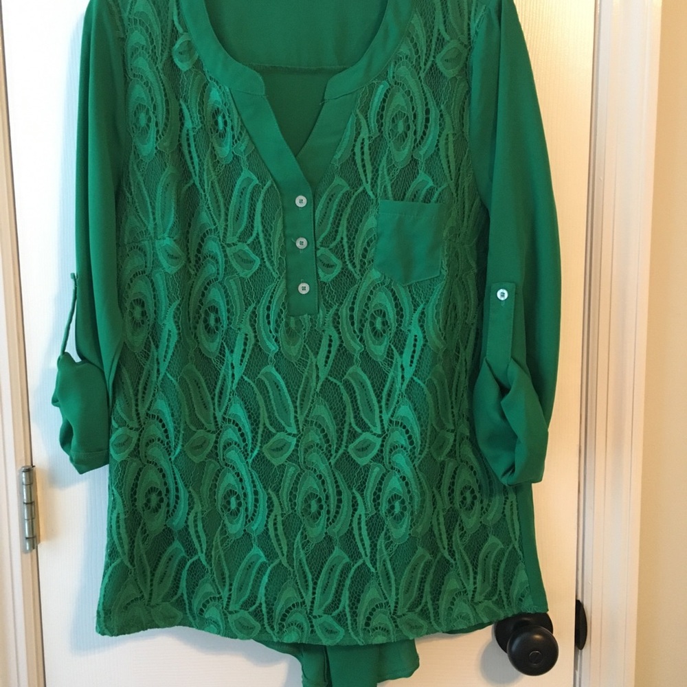 Women’s Unique Top